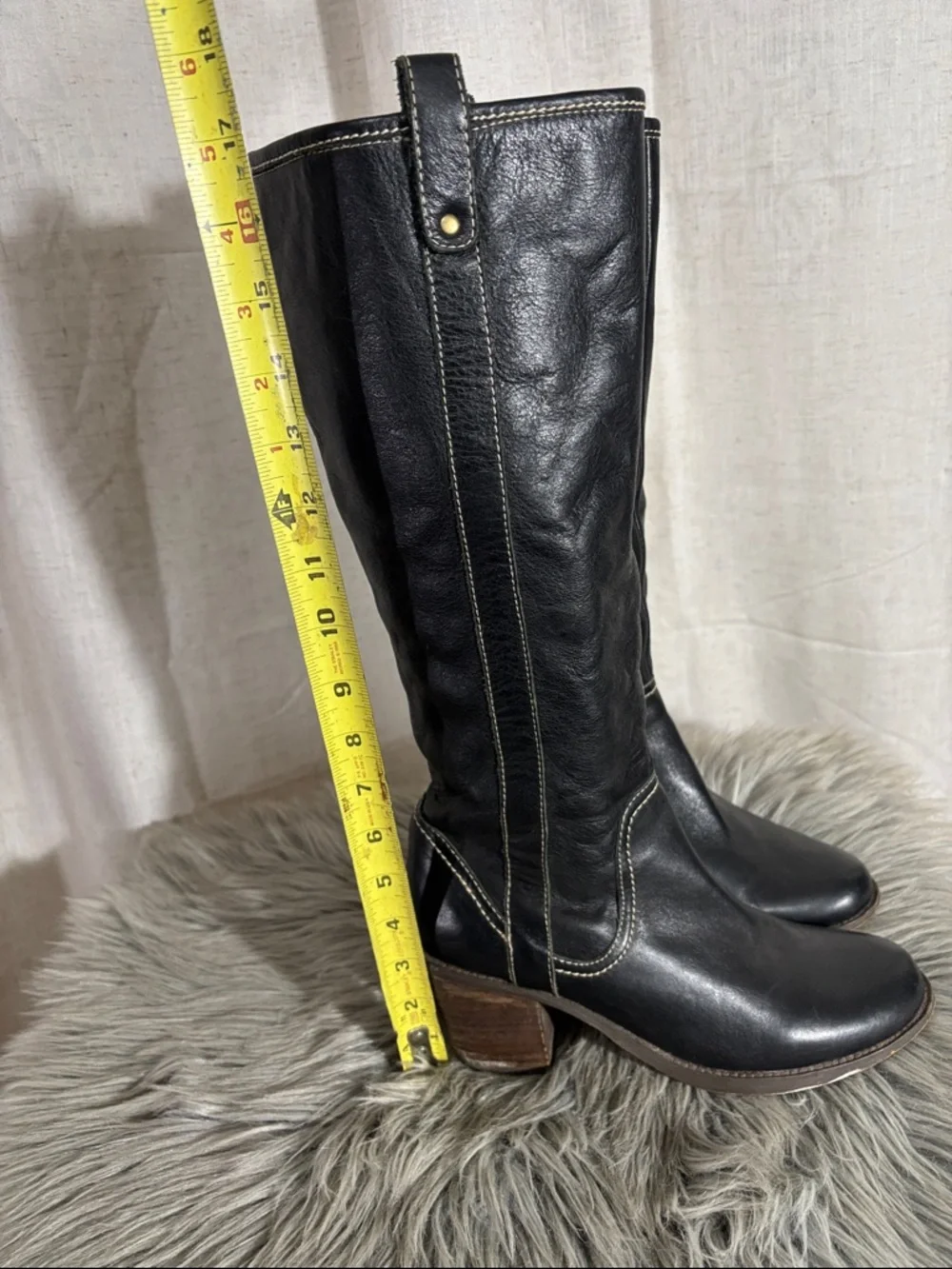 Steve Madden Black Leather Knee-High Heeled Riding Boots - Classic Women’s Style